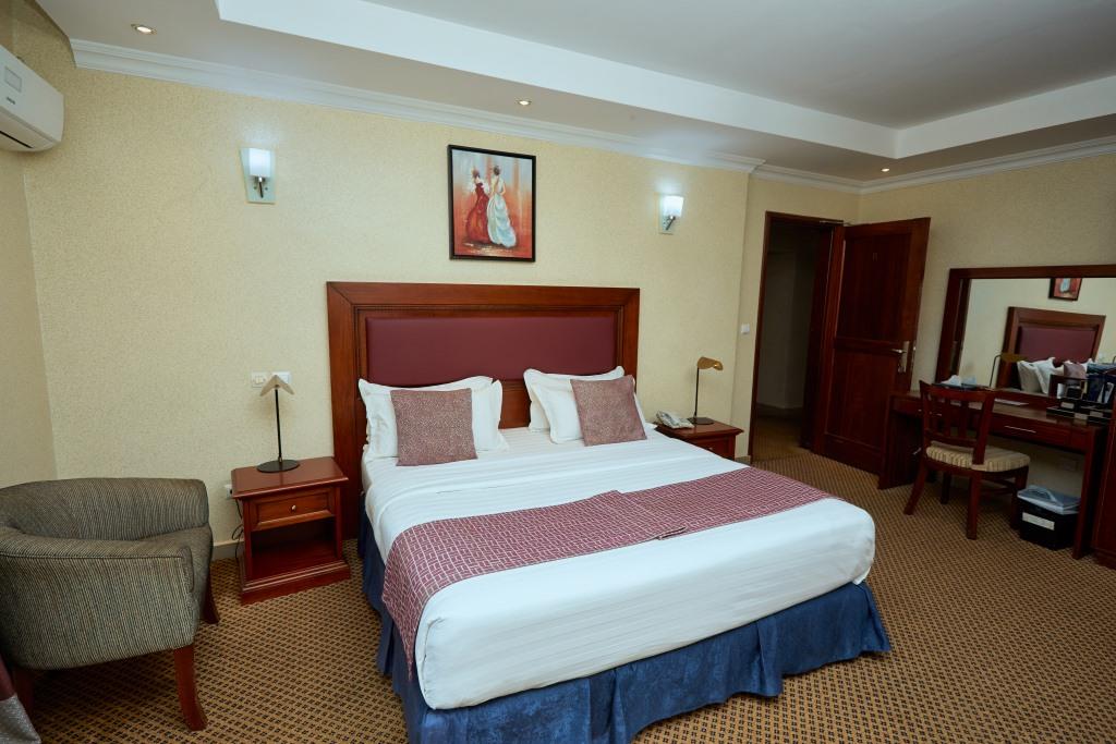 Carrousel slide  img/room/st2.jpg