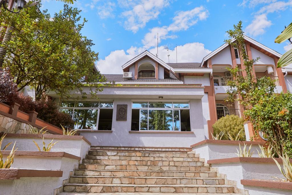 Carrousel slide  img/services/jardin11.jpg