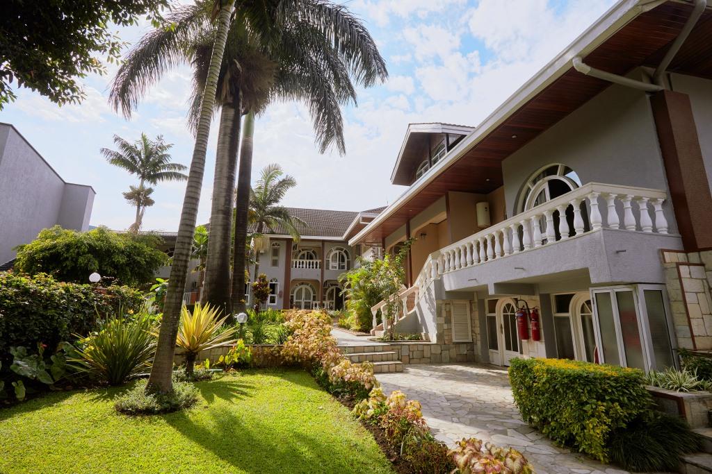 Carrousel slide  img/services/jardin16.jpg