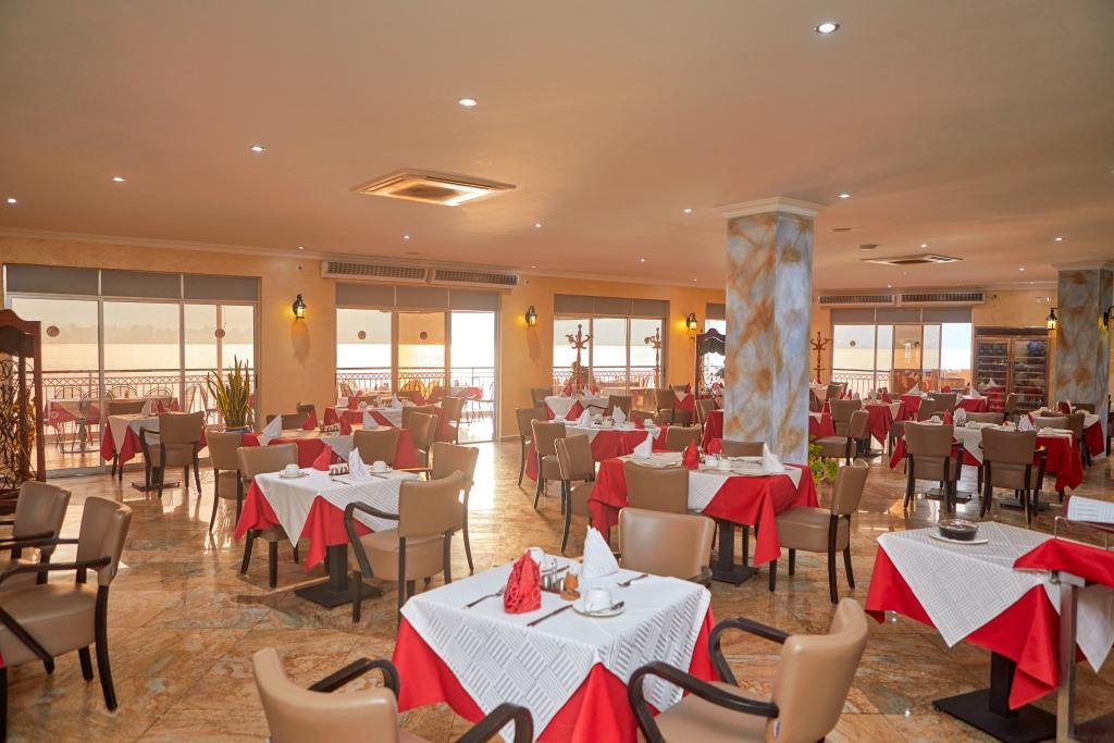 Carrousel slide  img/services/resto12.jpg