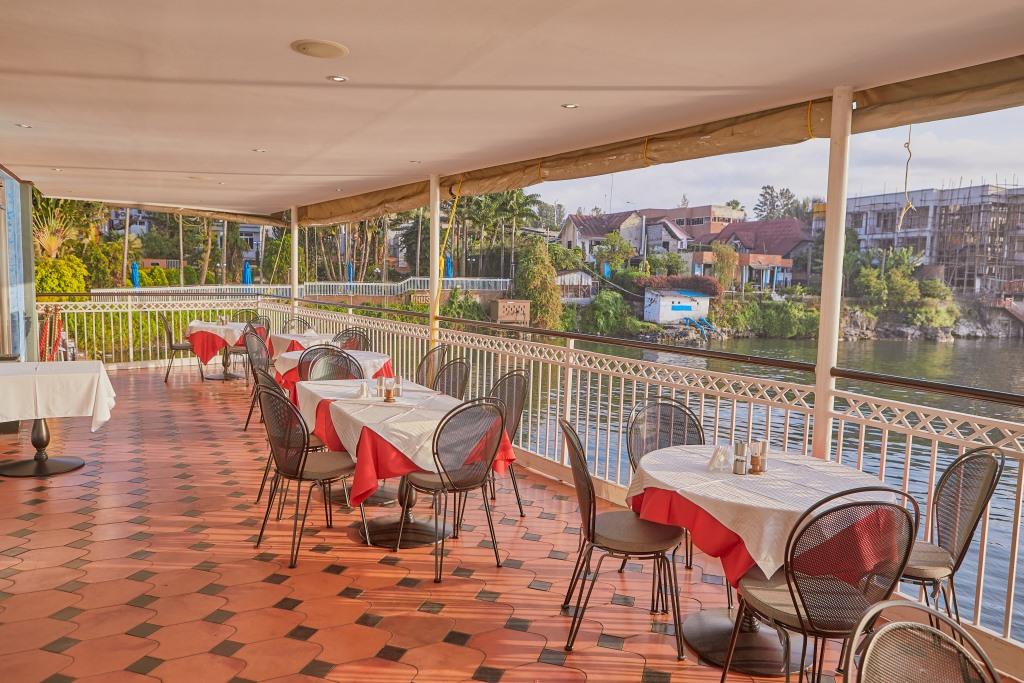 Carrousel slide  img/services/resto13.jpg